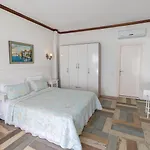 Tamara Oda ve Kahvaltı