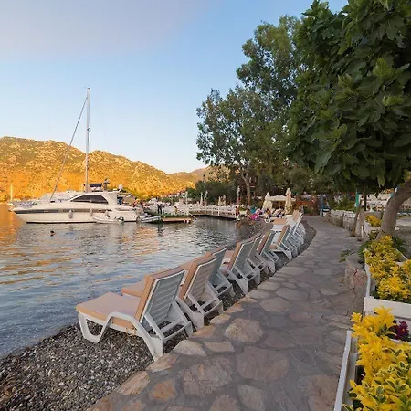 Tamara Bed and Breakfast Σελιμιγιέ